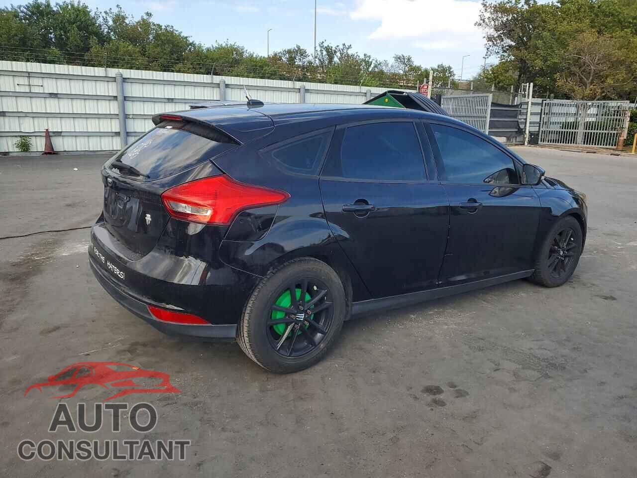 FORD FOCUS 2016 - 1FADP3K2XGL393601