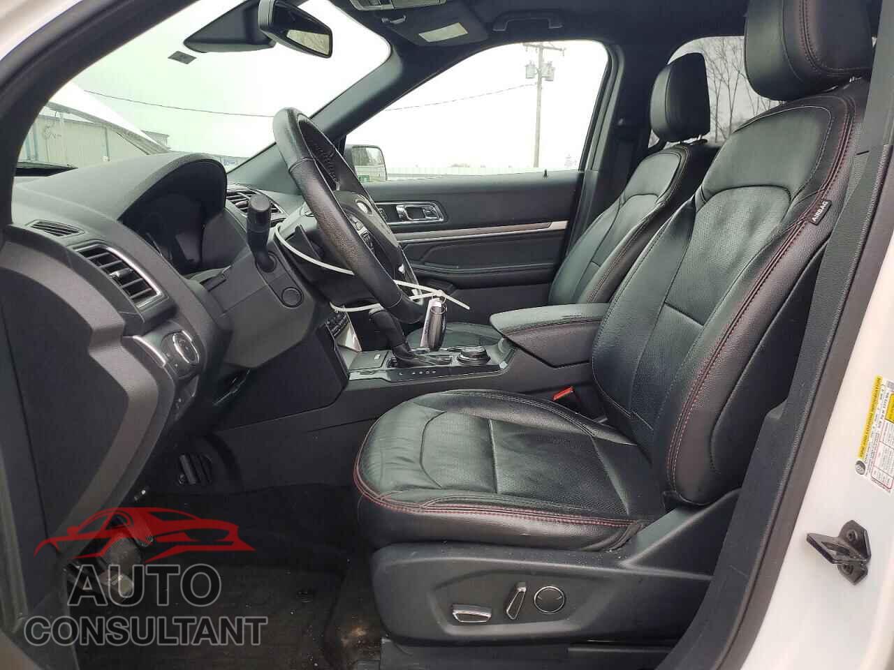 FORD EXPLORER 2018 - 1FM5K8GT7JGB84422