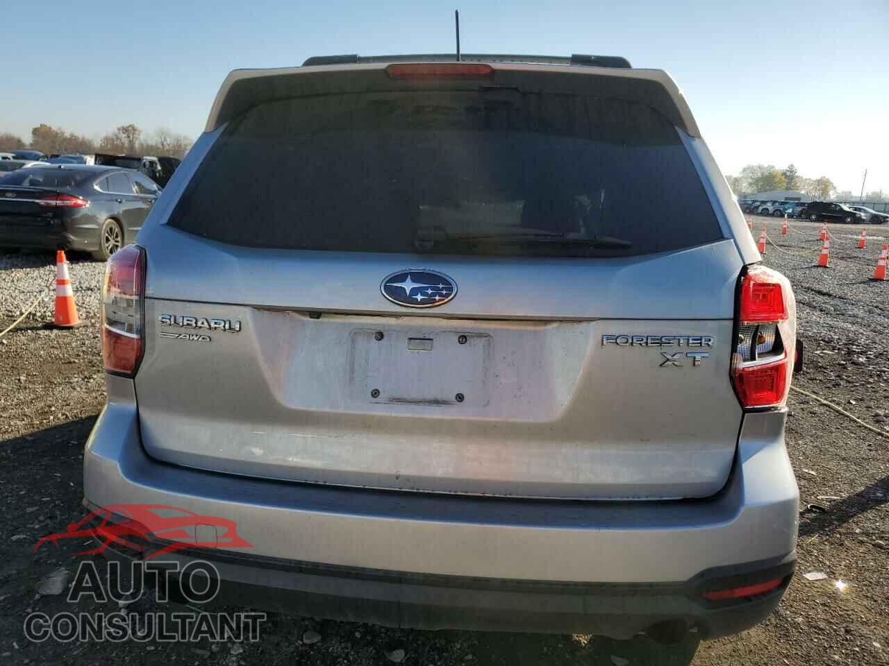 SUBARU FORESTER 2015 - JF2SJGDC9FH528182