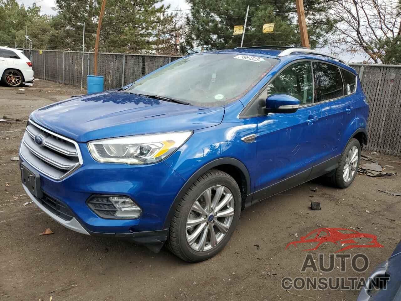 FORD ESCAPE 2017 - 1FMCU9J93HUC25757