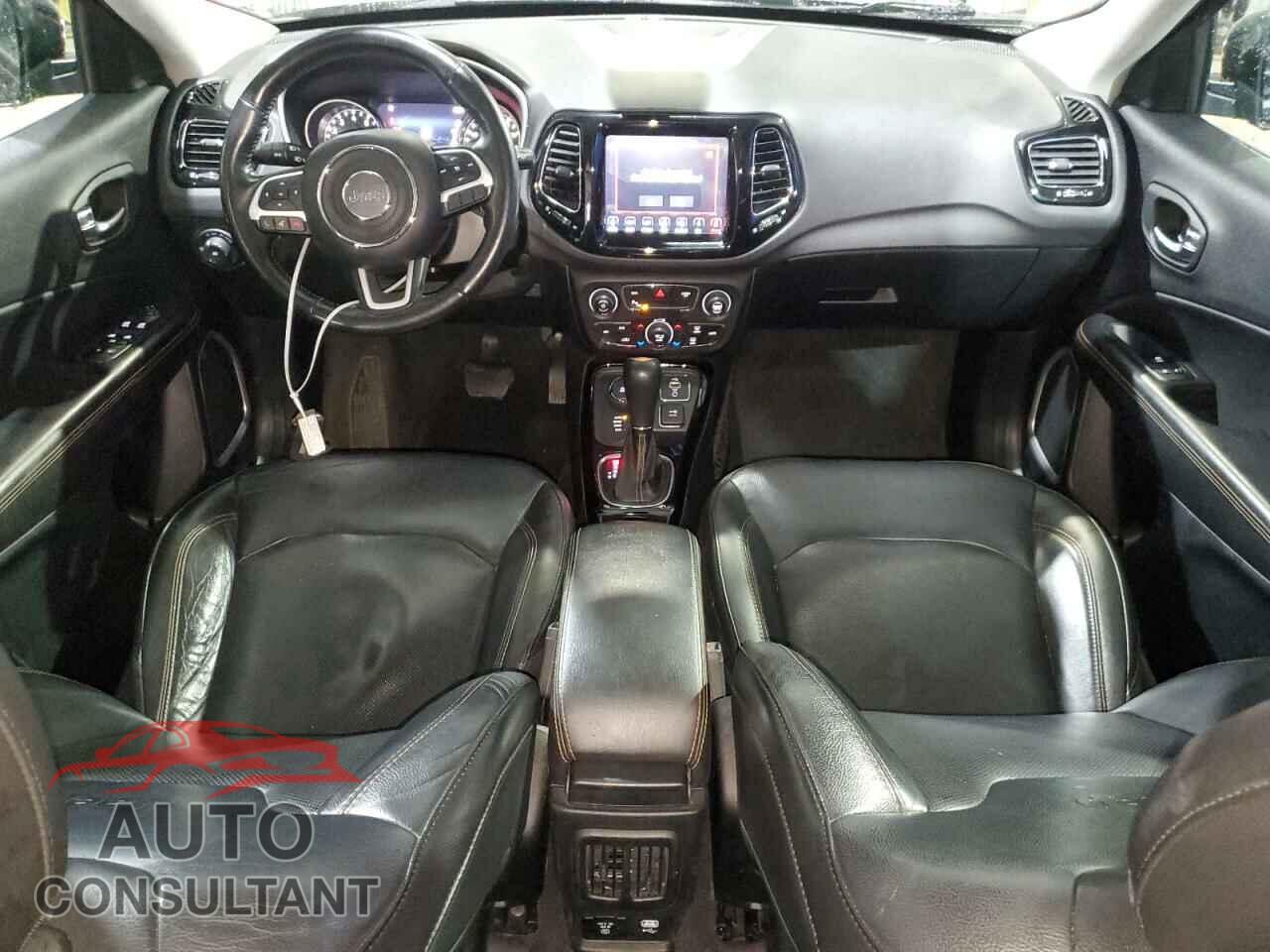 JEEP COMPASS 2018 - 3C4NJDCB8JT280858