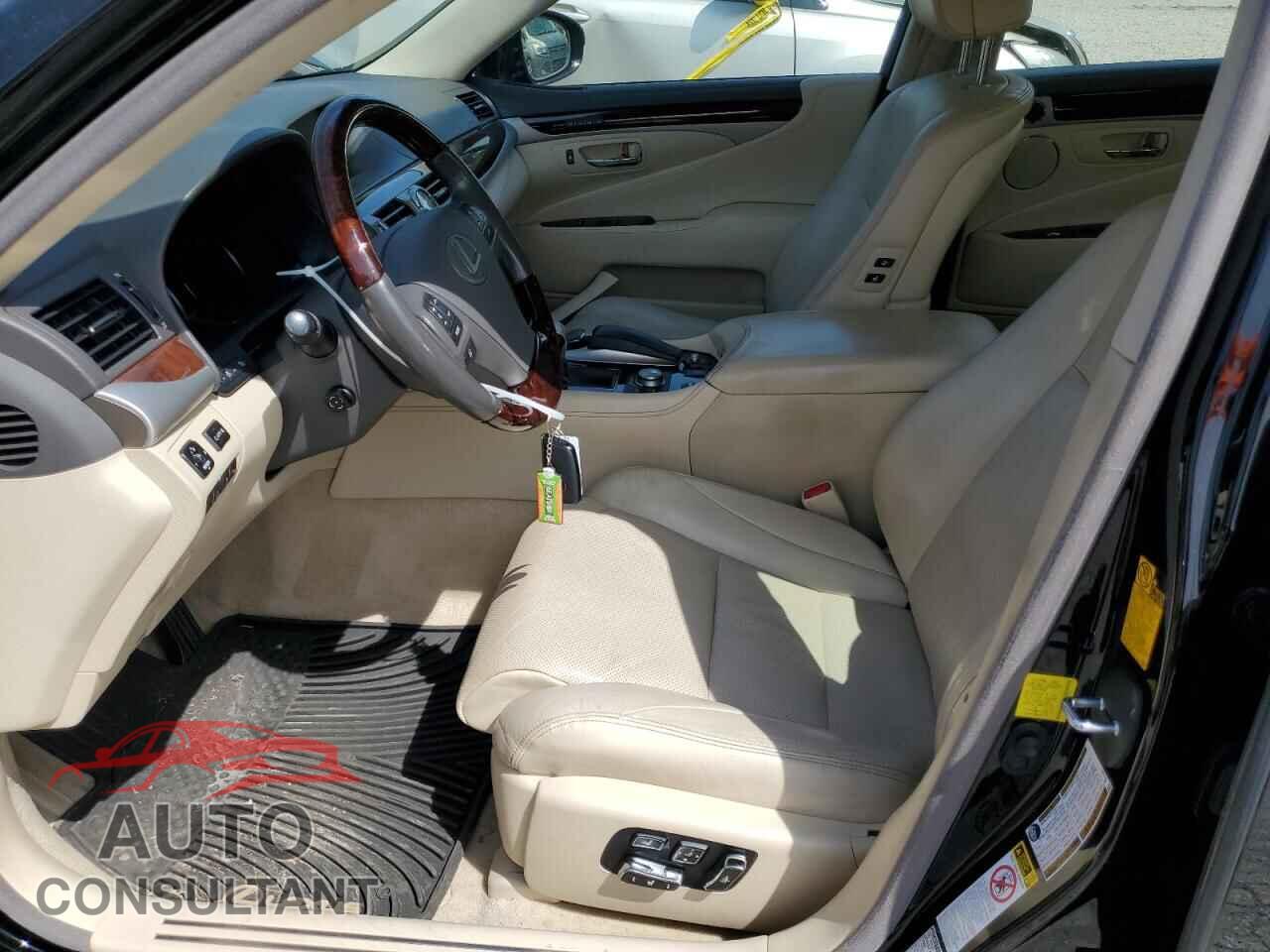 LEXUS LS460 2014 - JTHCL5EF8E5021332