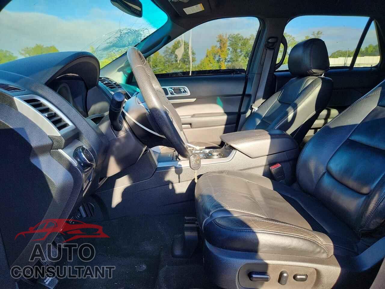 FORD EXPLORER 2015 - 1FM5K8D89FGB38131