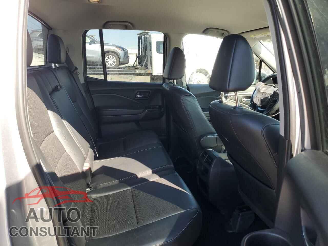 HONDA RIDGELINE 2017 - 5FPYK2F61HB001229