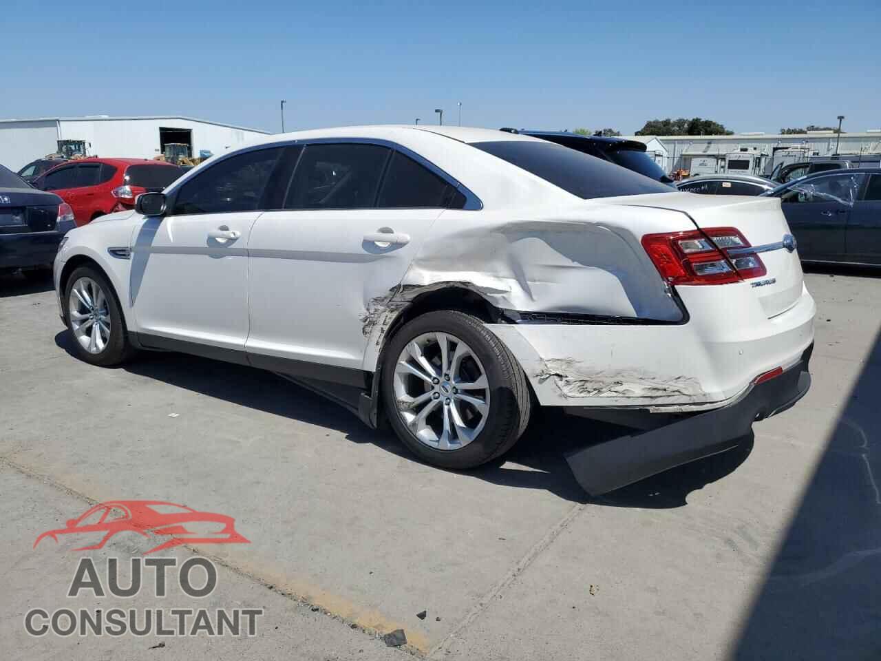 FORD TAURUS 2013 - 1FAHP2E84DG181146