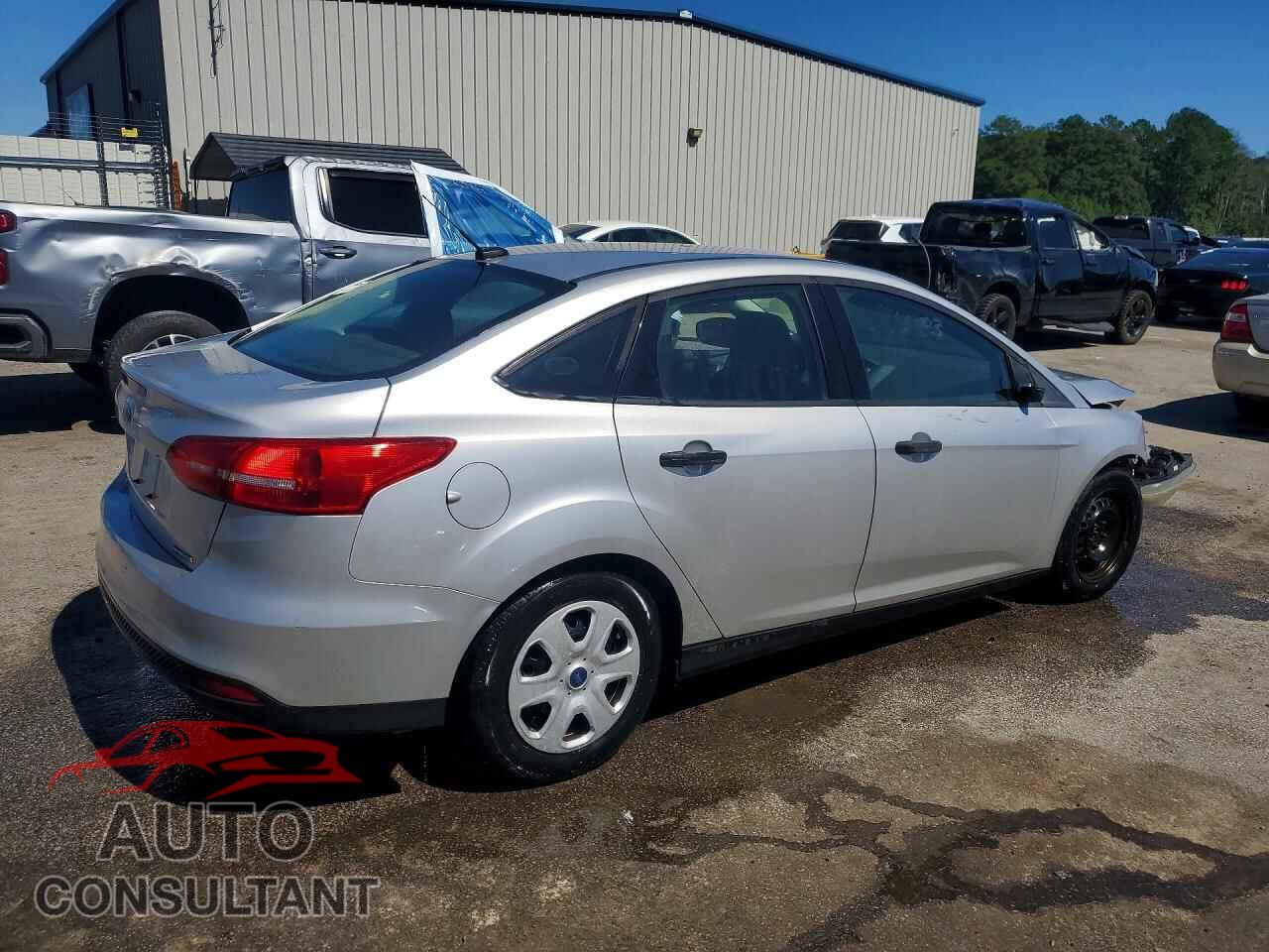FORD FOCUS 2016 - 1FADP3E23GL377803