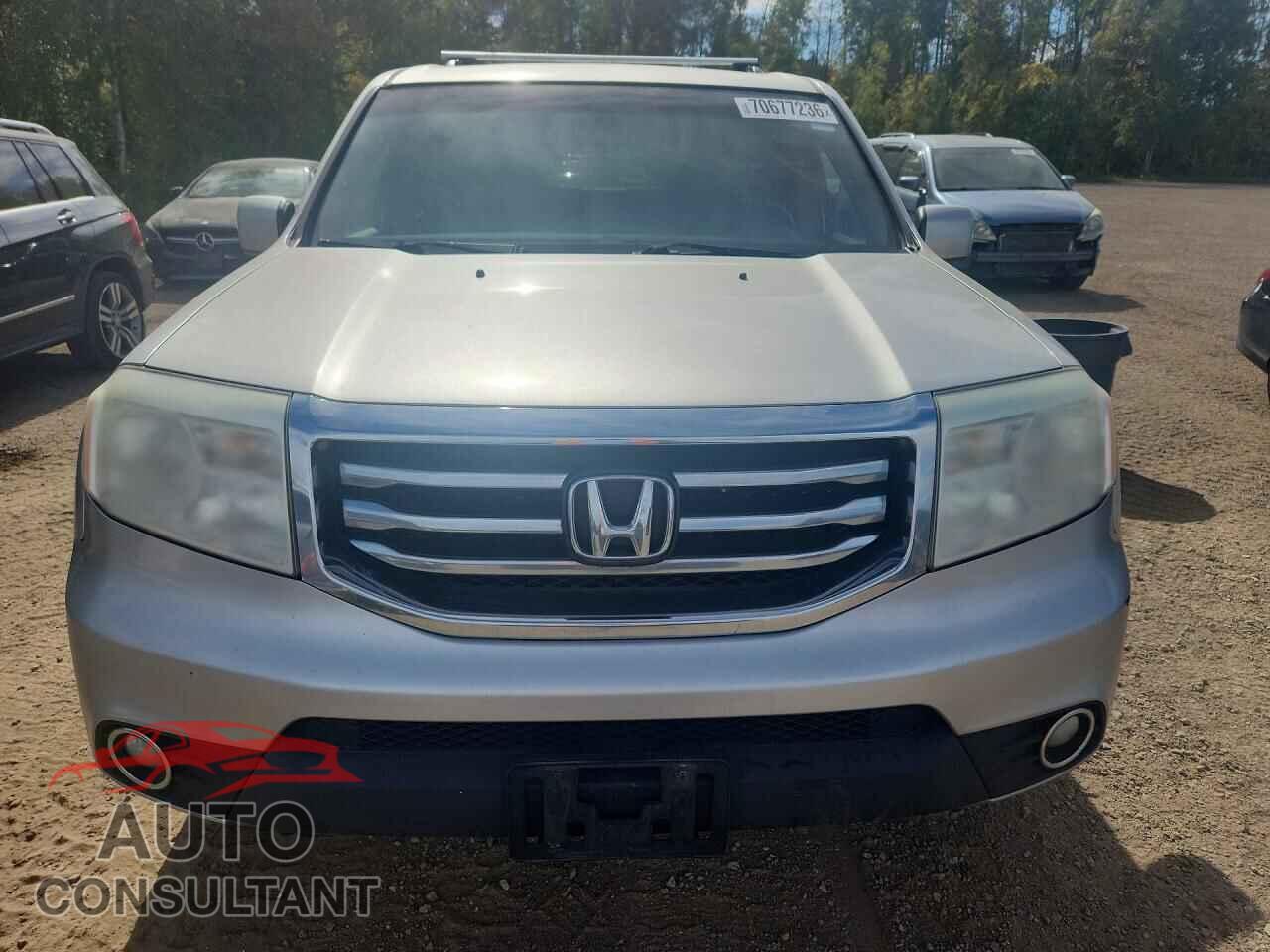 HONDA PILOT 2013 - 5FNYF4H56DB504455