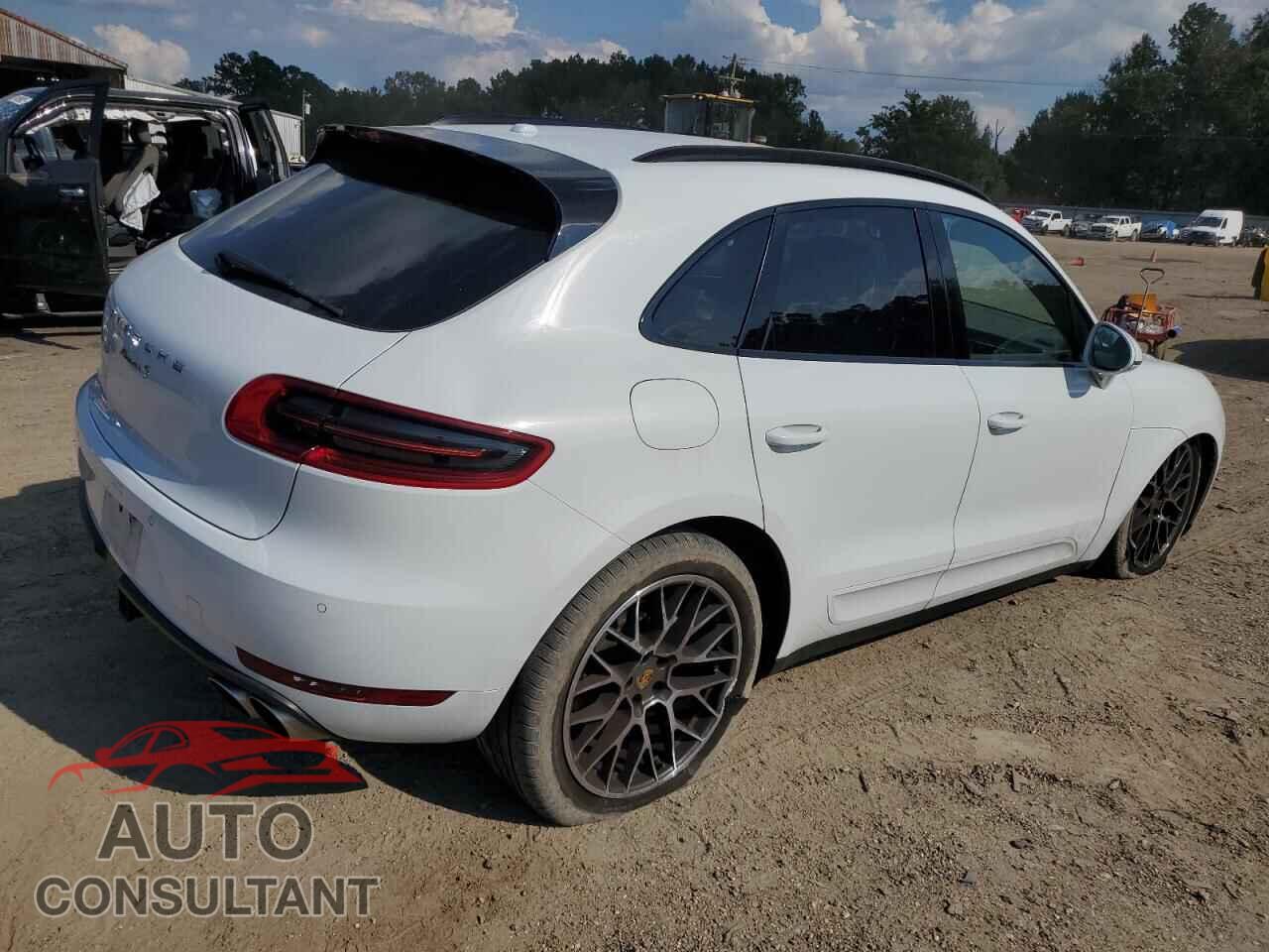 PORSCHE MACAN 2016 - WP1AB2A56GLB54675