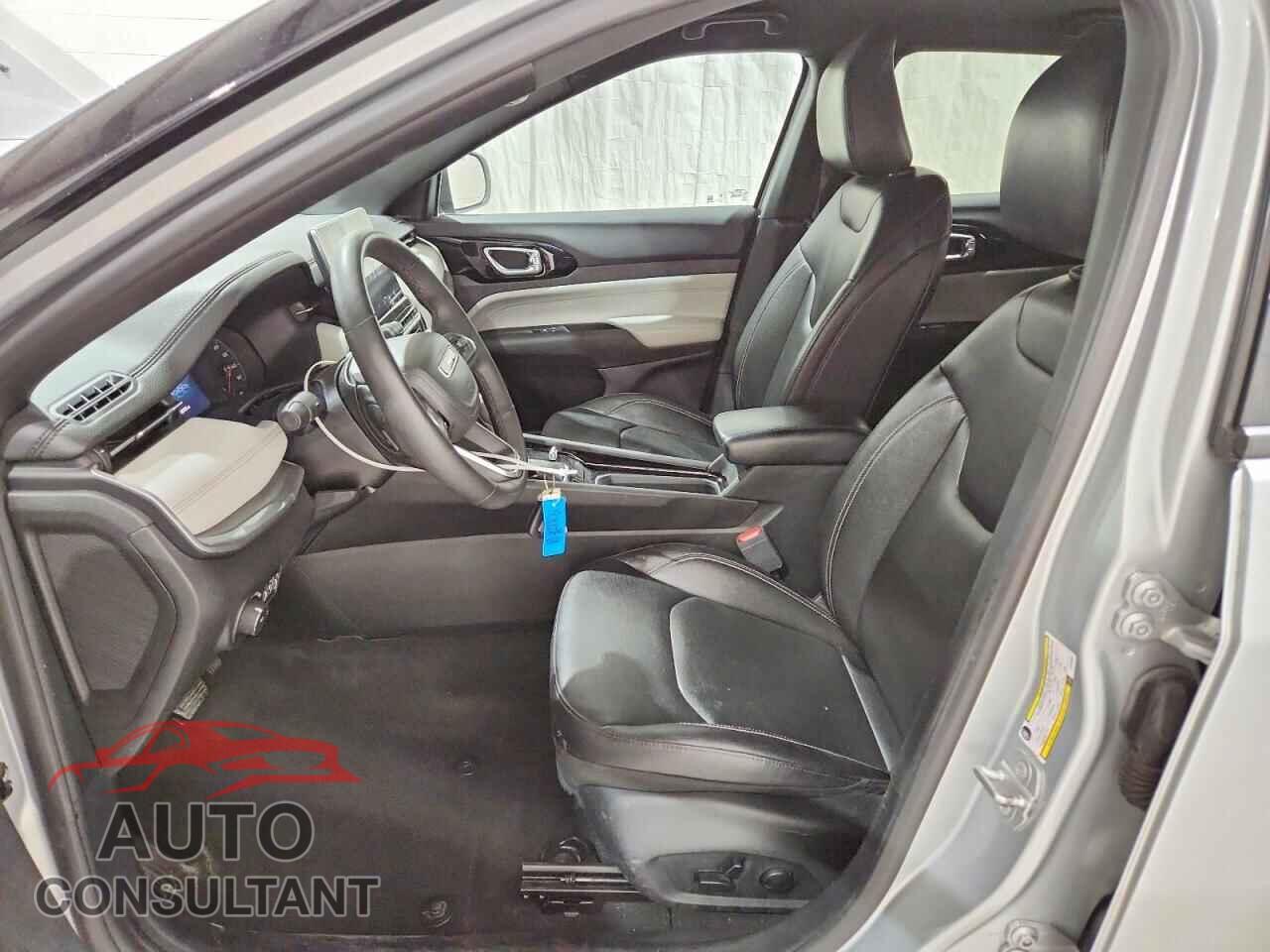JEEP COMPASS 2025 - 3C4NJDCN1ST518237