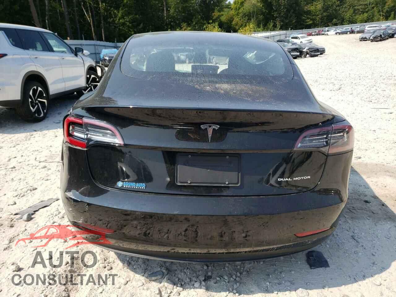 TESLA MODEL 3 2020 - 5YJ3E1EBXLF802916