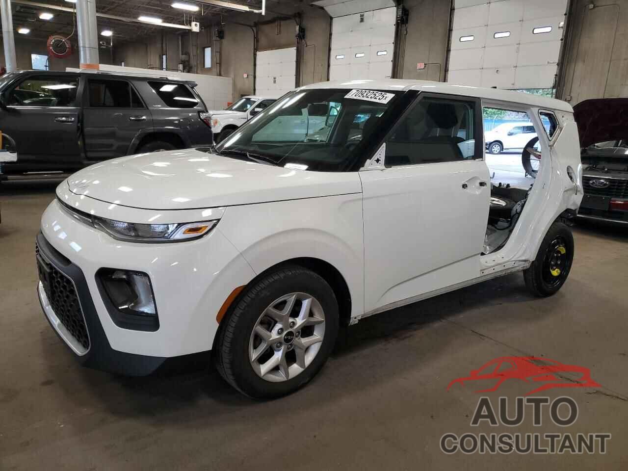 KIA SOUL 2022 - KNDJ23AU6N7151621