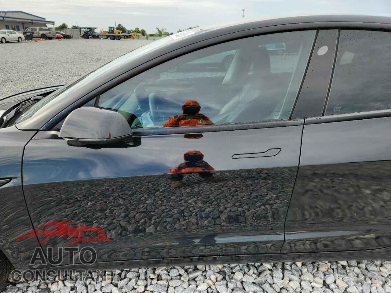 TESLA MODEL 3 2023 - 5YJ3E1EC4PF576385
