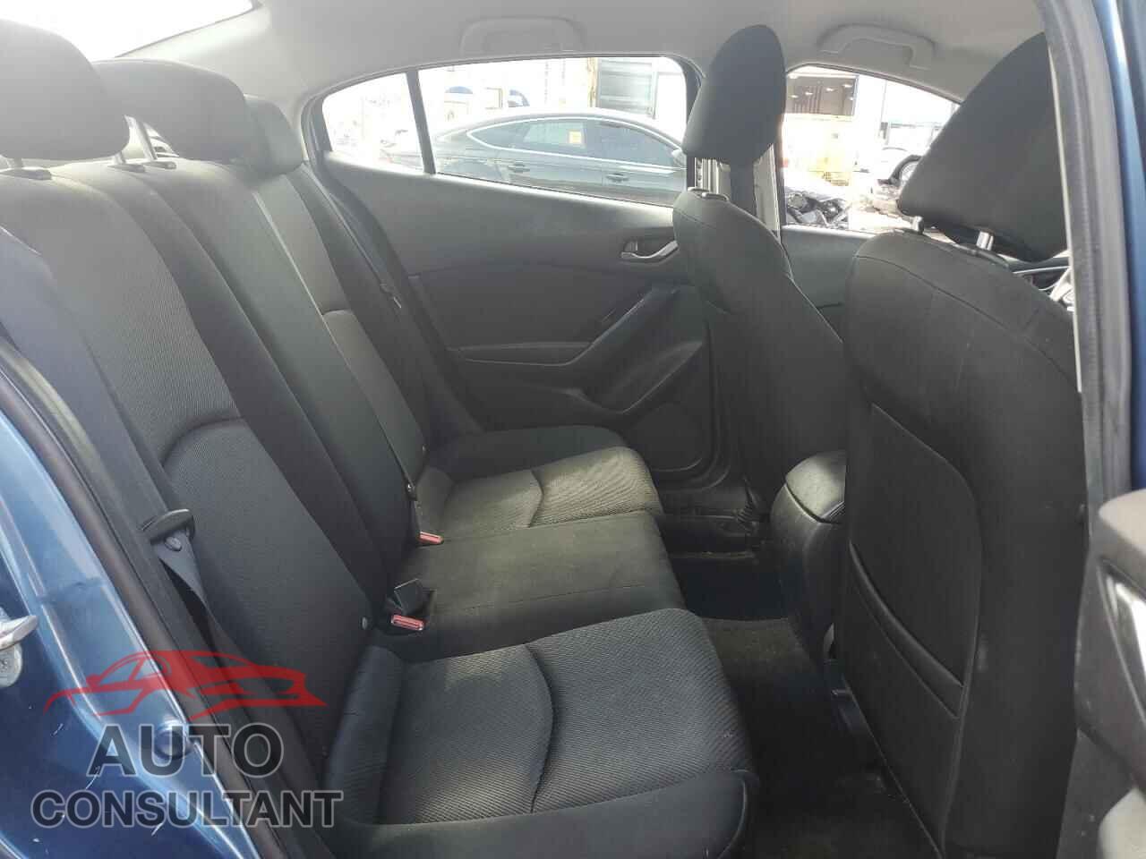 MAZDA 3 2017 - 3MZBN1U70HM138814