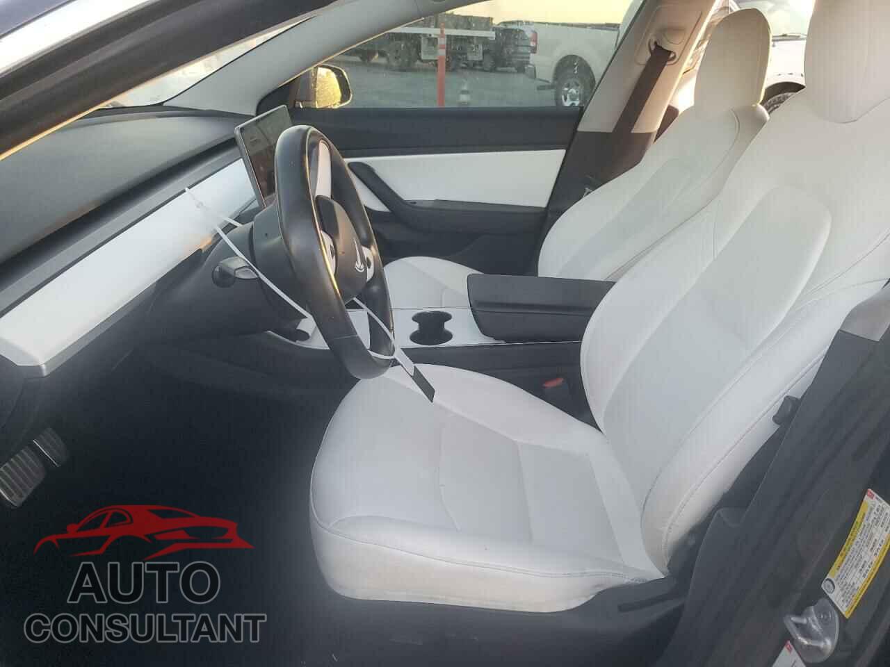 TESLA MODEL 3 2018 - 5YJ3E1EB9JF188227