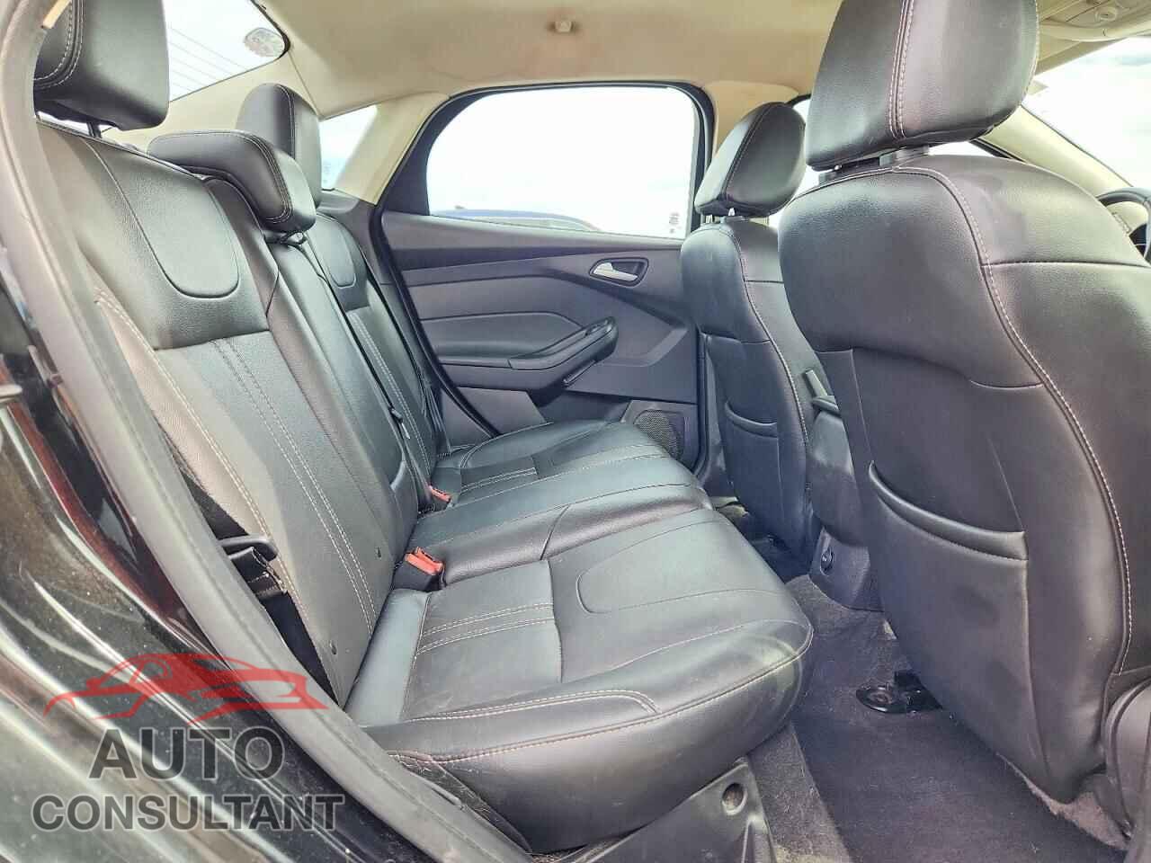 FORD FOCUS 2014 - 1FADP3F20EL241236
