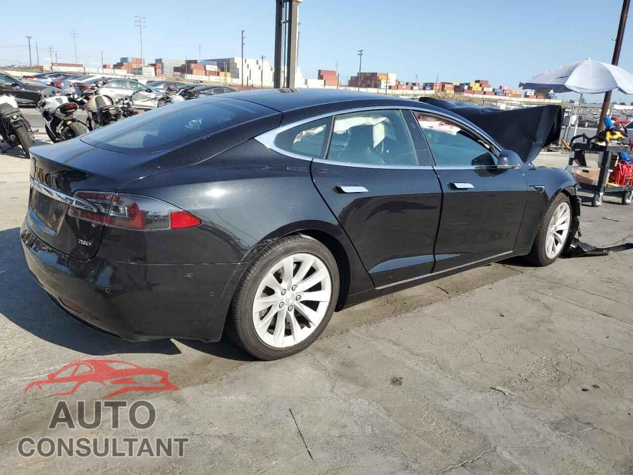 TESLA MODEL S 2018 - 5YJSA1E28JF258582