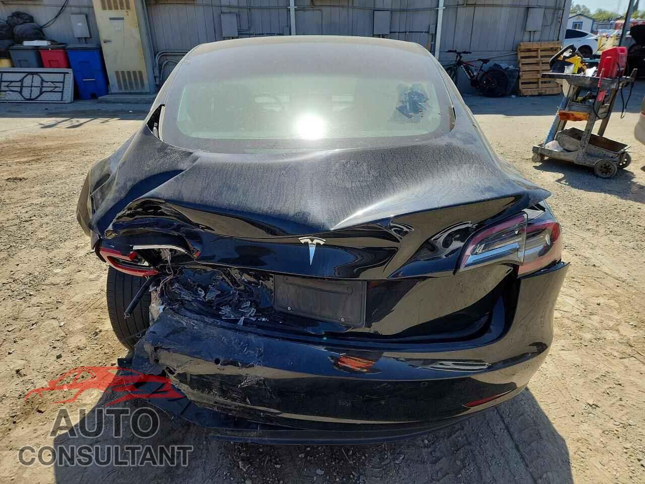 TESLA MODEL 3 2019 - 5YJ3E1EA7KF324525