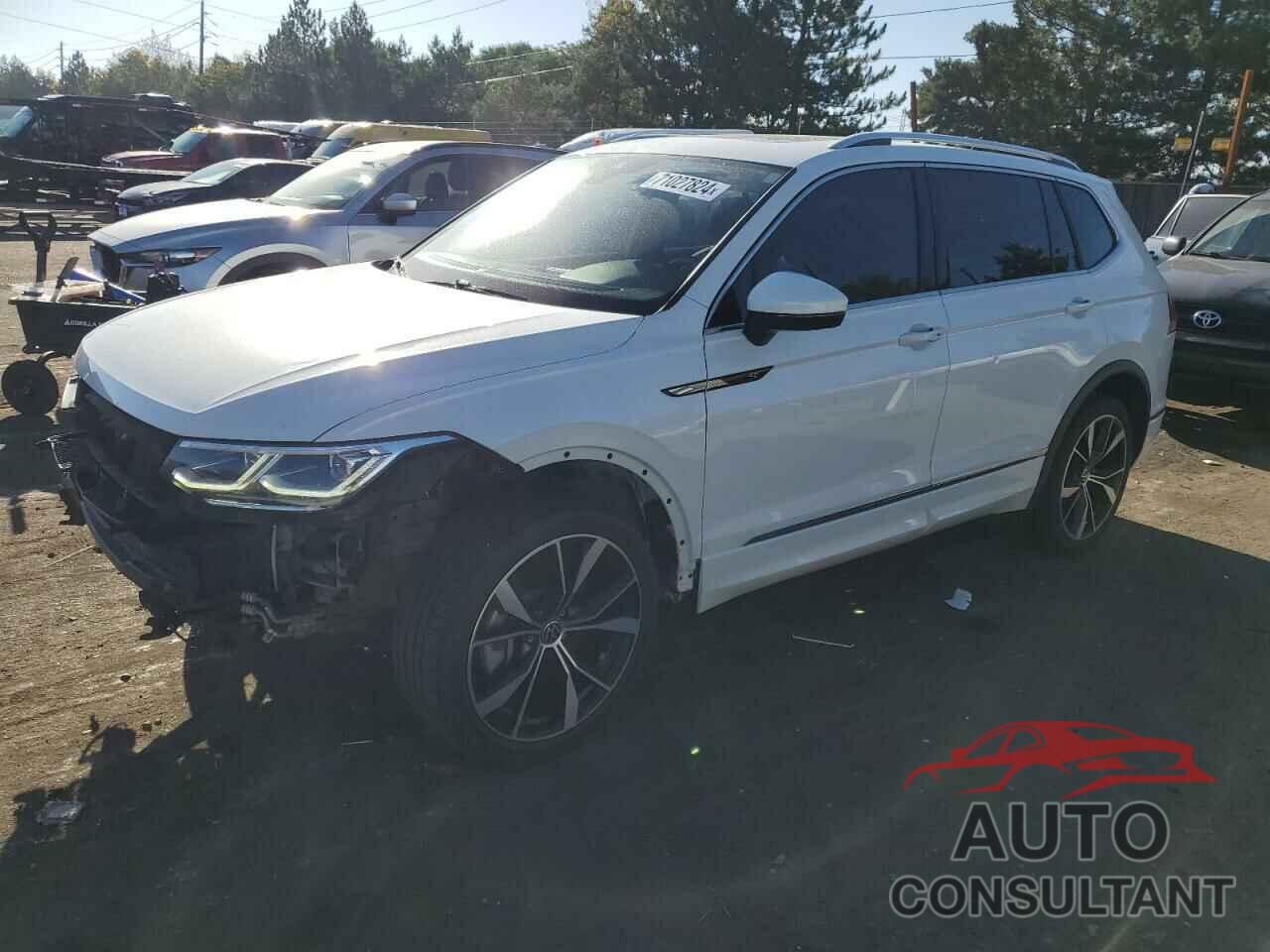 VOLKSWAGEN TIGUAN 2022 - 3VV4B7AX2NM079192