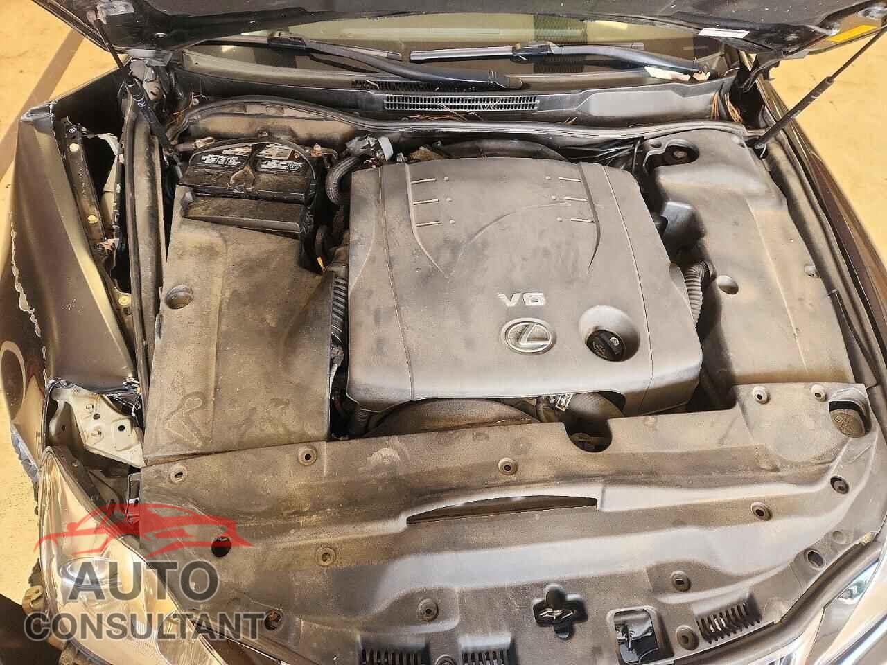 LEXUS IS 2010 - JTHCF5C2XA5040482