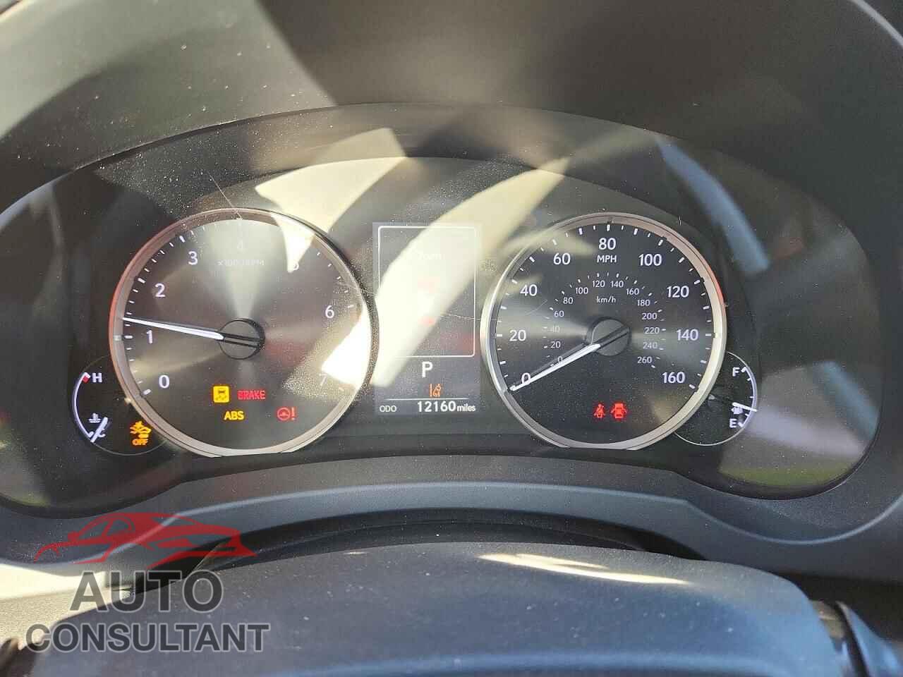 LEXUS IS 2019 - JTHBA1D23K5088537