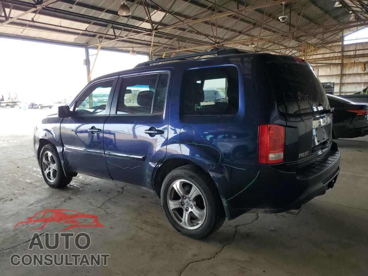 HONDA PILOT 2013 - 5FNYF3H58DB005246
