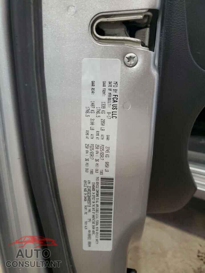 DODGE CARAVAN 2017 - 2C4RDGEG8HR859719