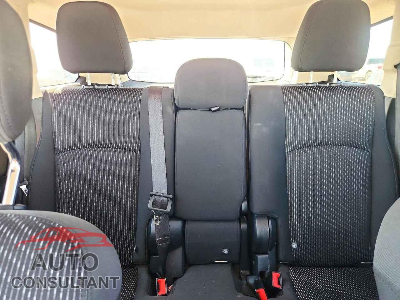 DODGE JOURNEY 2017 - 3C4PDCAB4HT696882