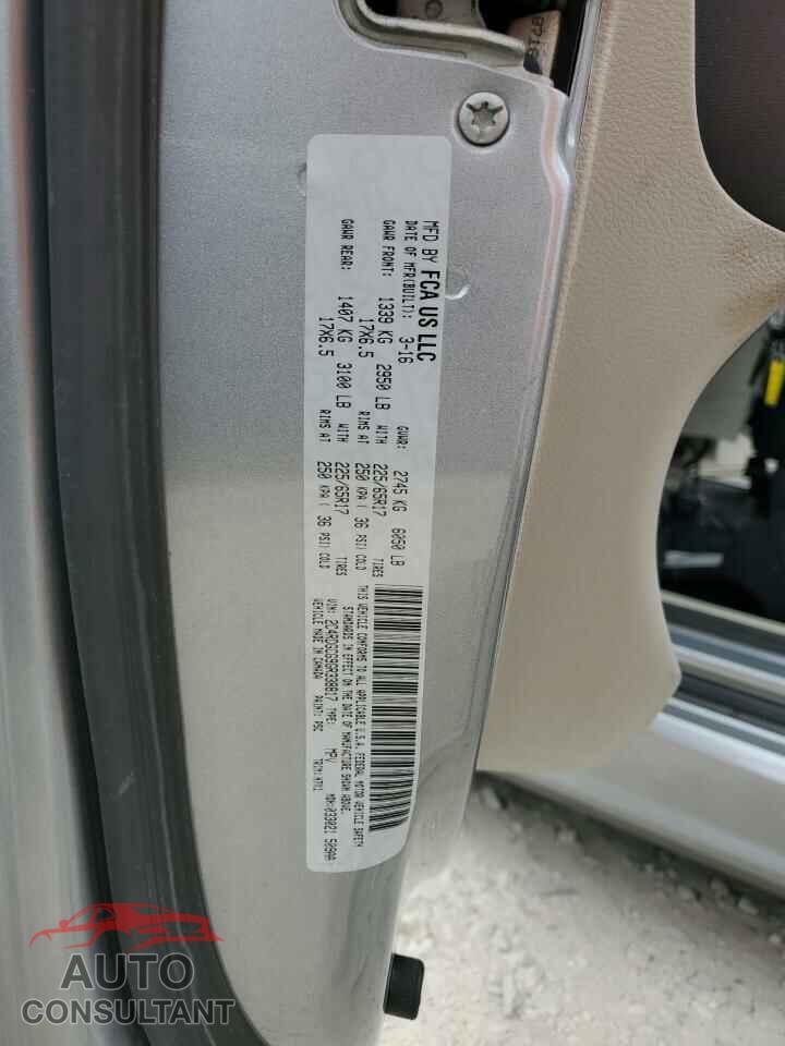 DODGE CARAVAN 2016 - 2C4RDGCG9GR338817