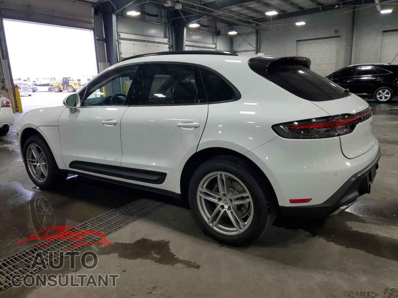 PORSCHE MACAN 2022 - WP1AA2A55NLB09582