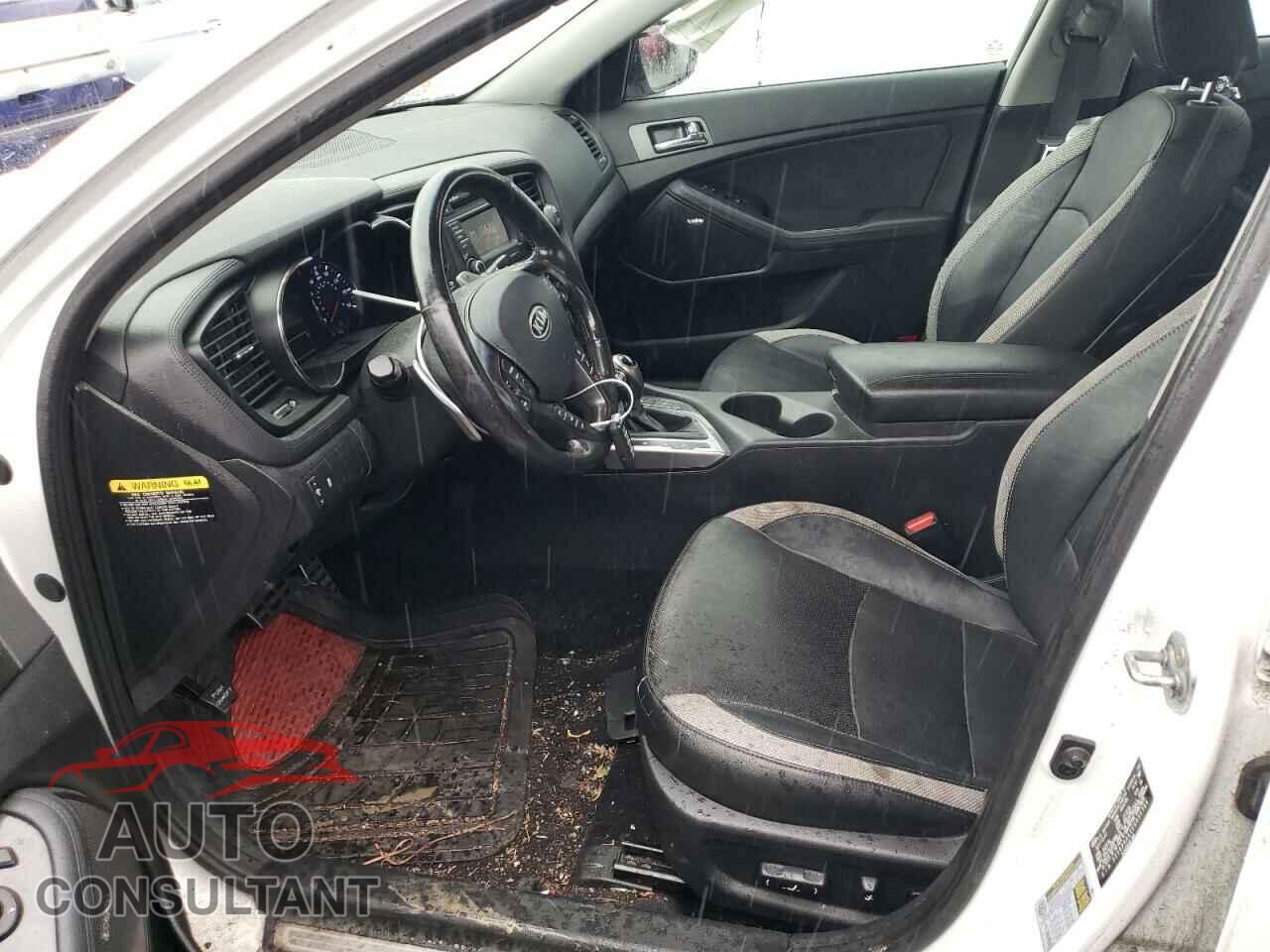 KIA OPTIMA 2012 - 5XXGR4A6XCG034366
