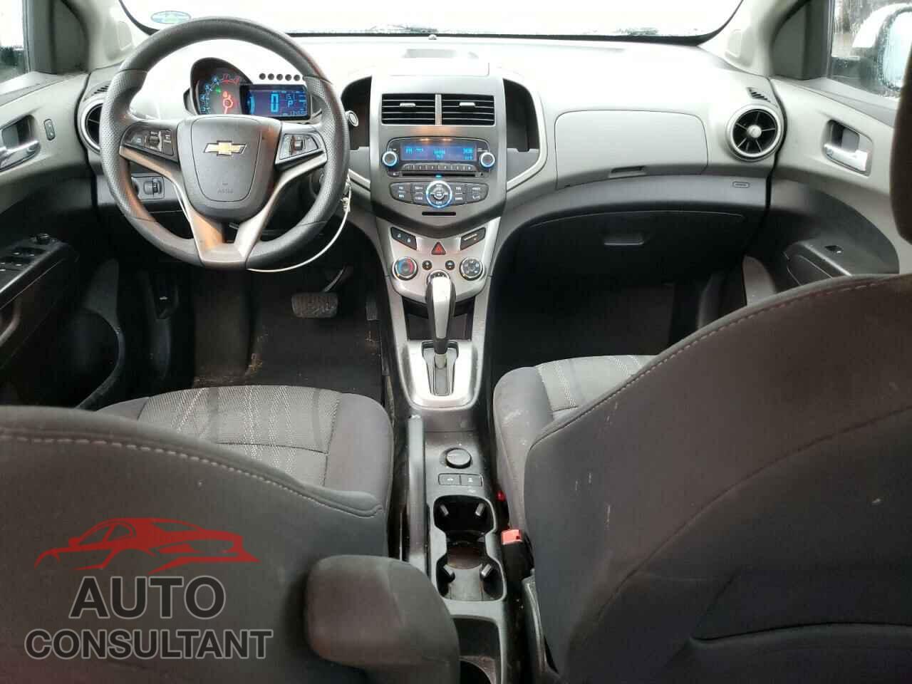 CHEVROLET SONIC 2014 - 1G1JC5SH2E4188539