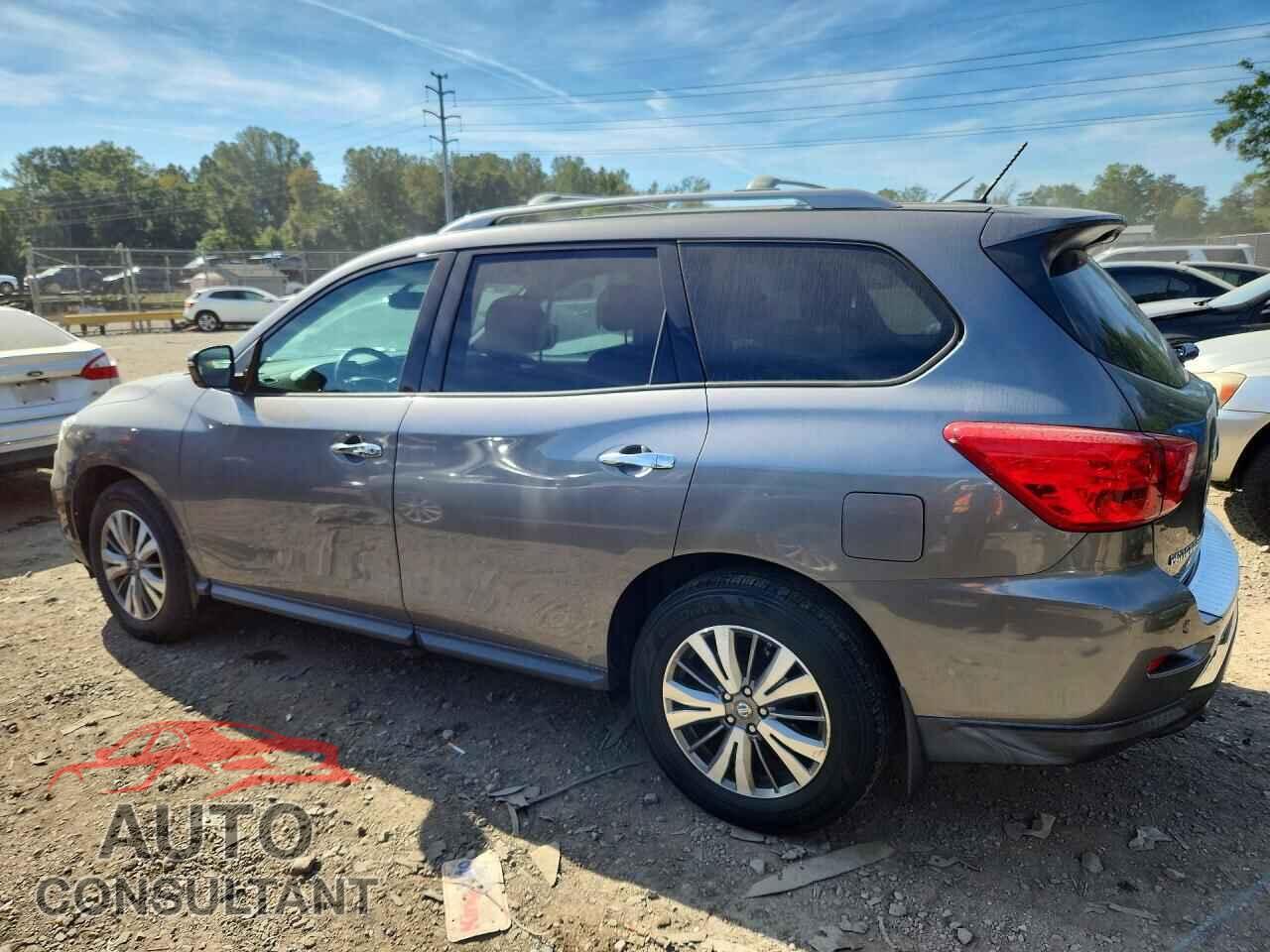 NISSAN PATHFINDER 2017 - 5N1DR2MM6HC632944