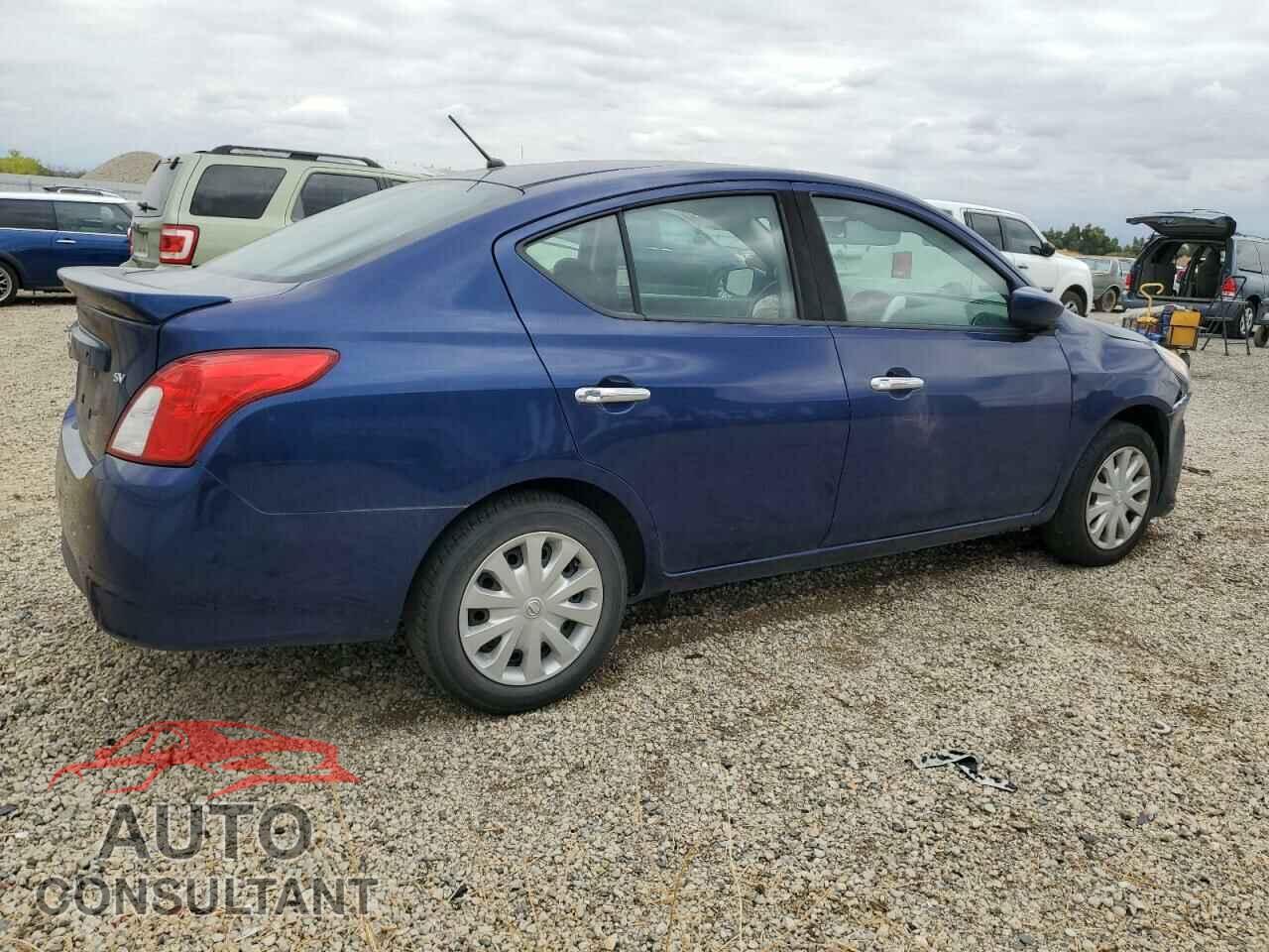 NISSAN VERSA 2018 - 3N1CN7AP1JL844557