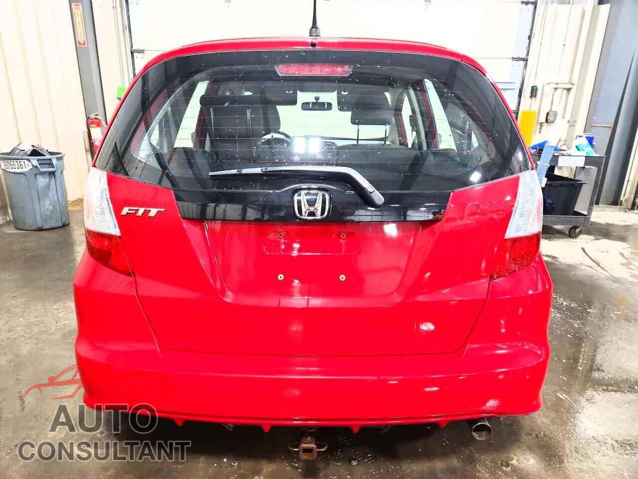HONDA FIT 2013 - JHMGE8H31DC012870