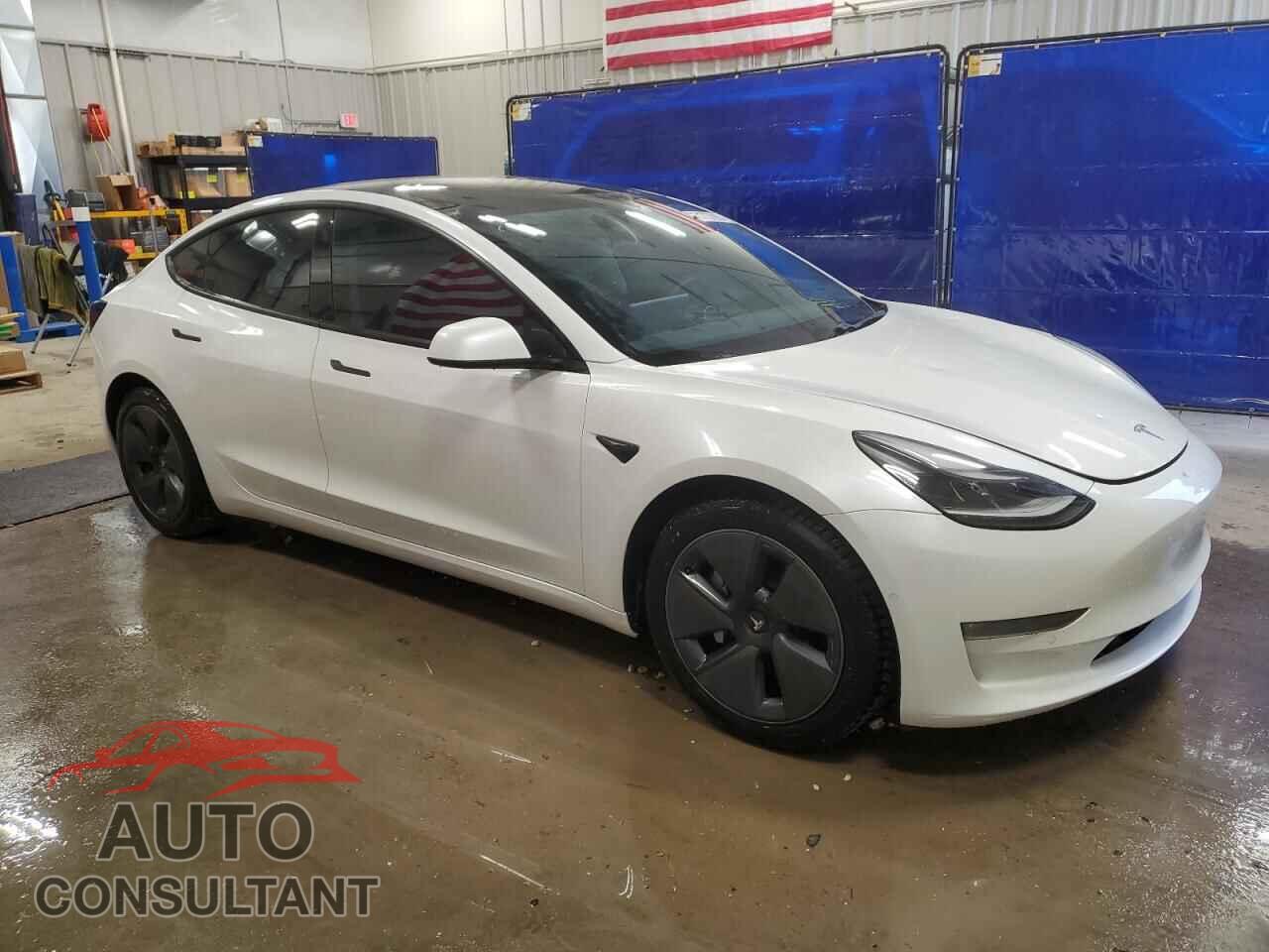 TESLA MODEL 3 2021 - 5YJ3E1EBXMF995912