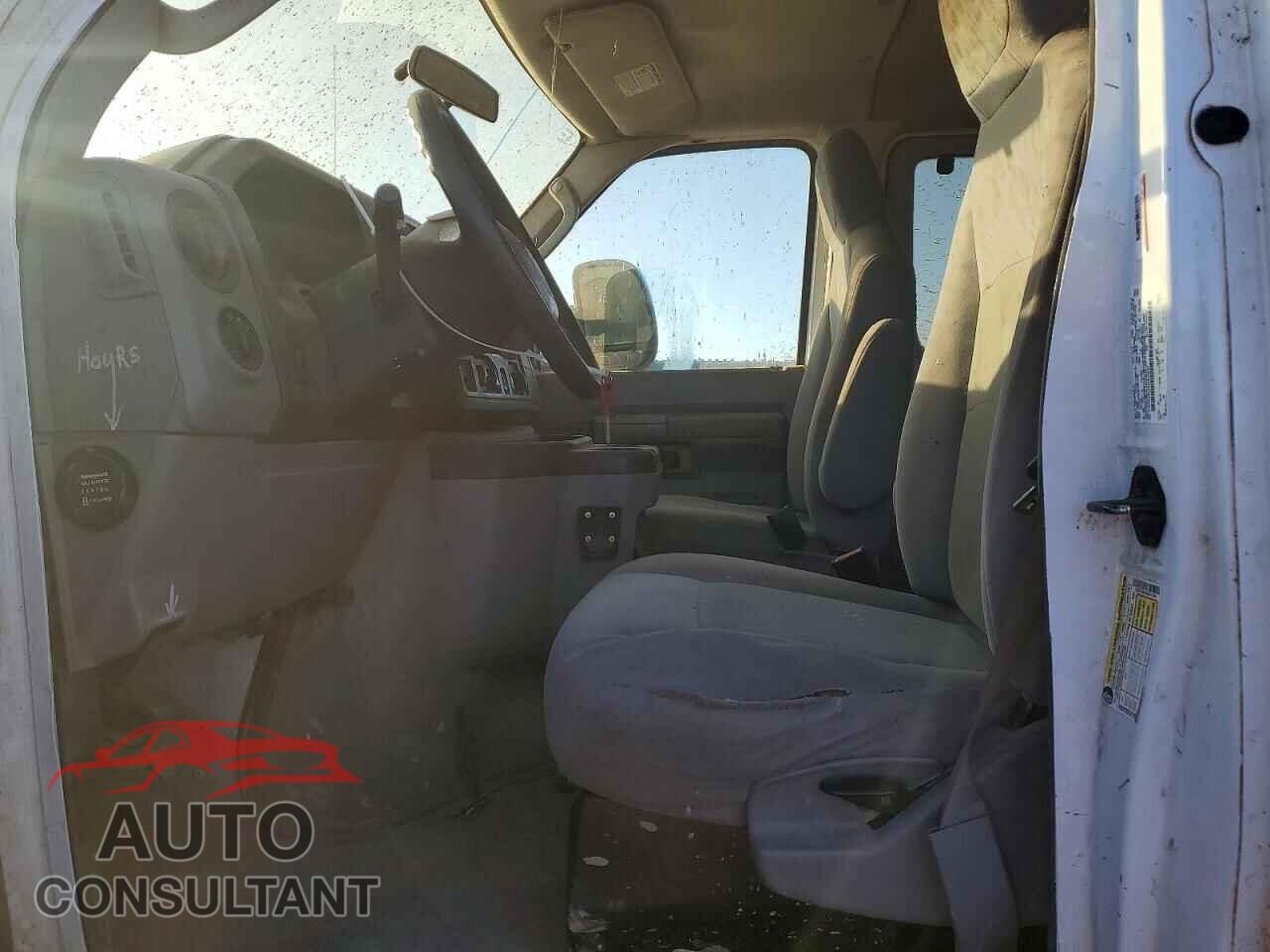 FORD ALL Models 2012 - 1FBSS3BL0CDB12939