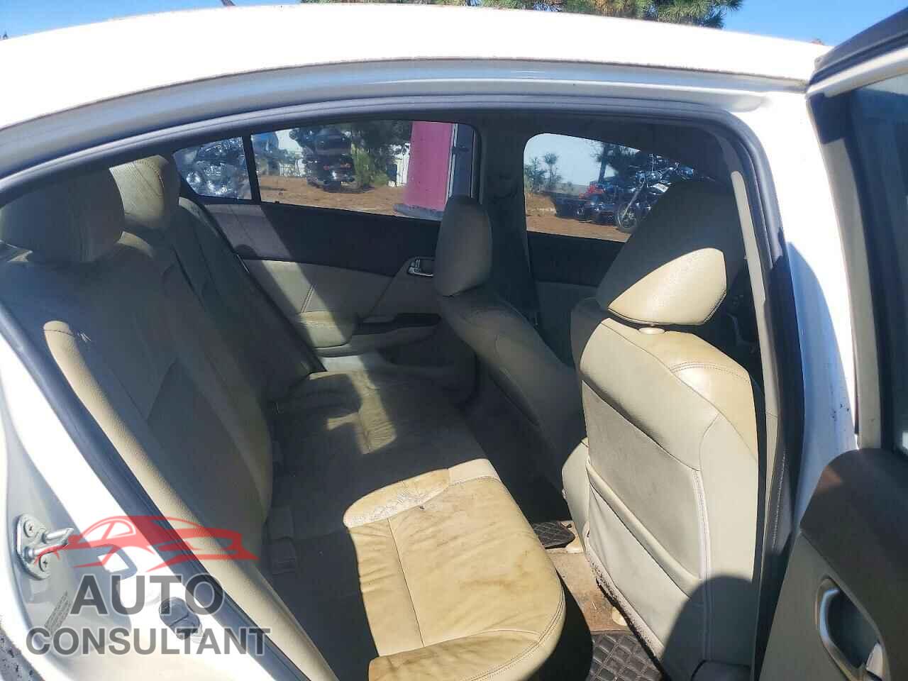 HONDA CIVIC 2012 - JHMFB4F34CS000961