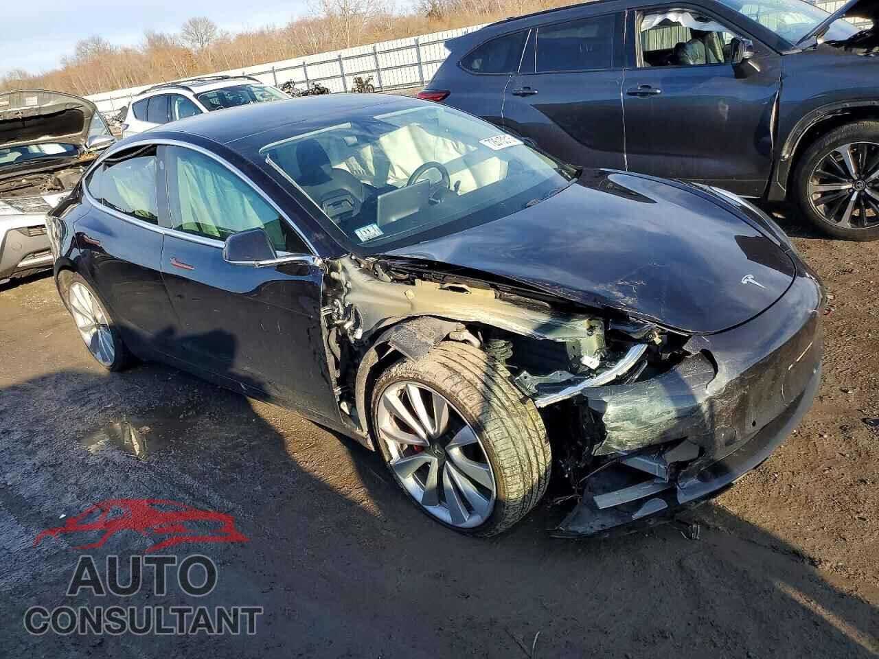TESLA MODEL 3 2018 - 5YJ3E1EB9JF082666