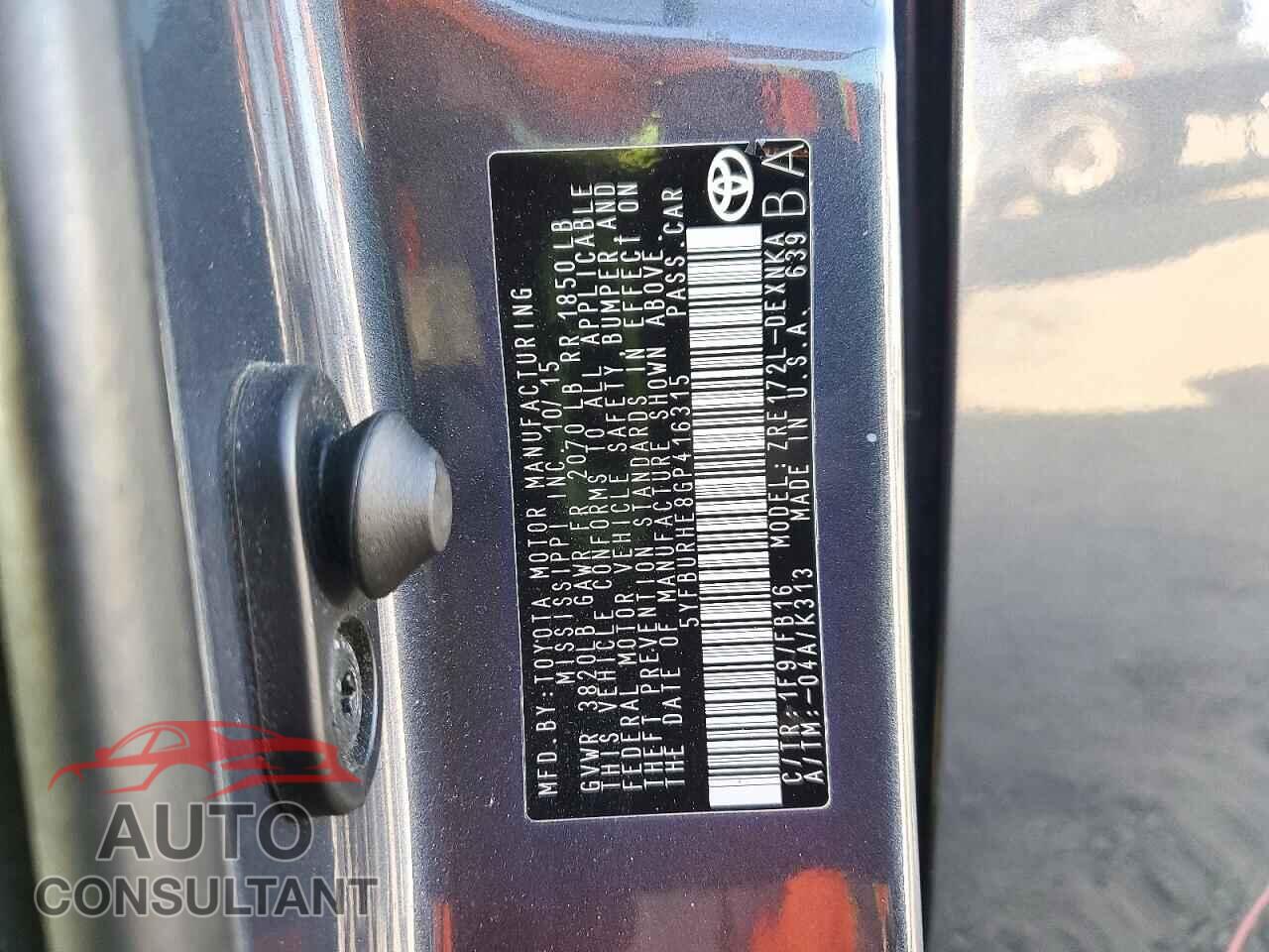 TOYOTA COROLLA 2016 - 5YFBURHE8GP416315