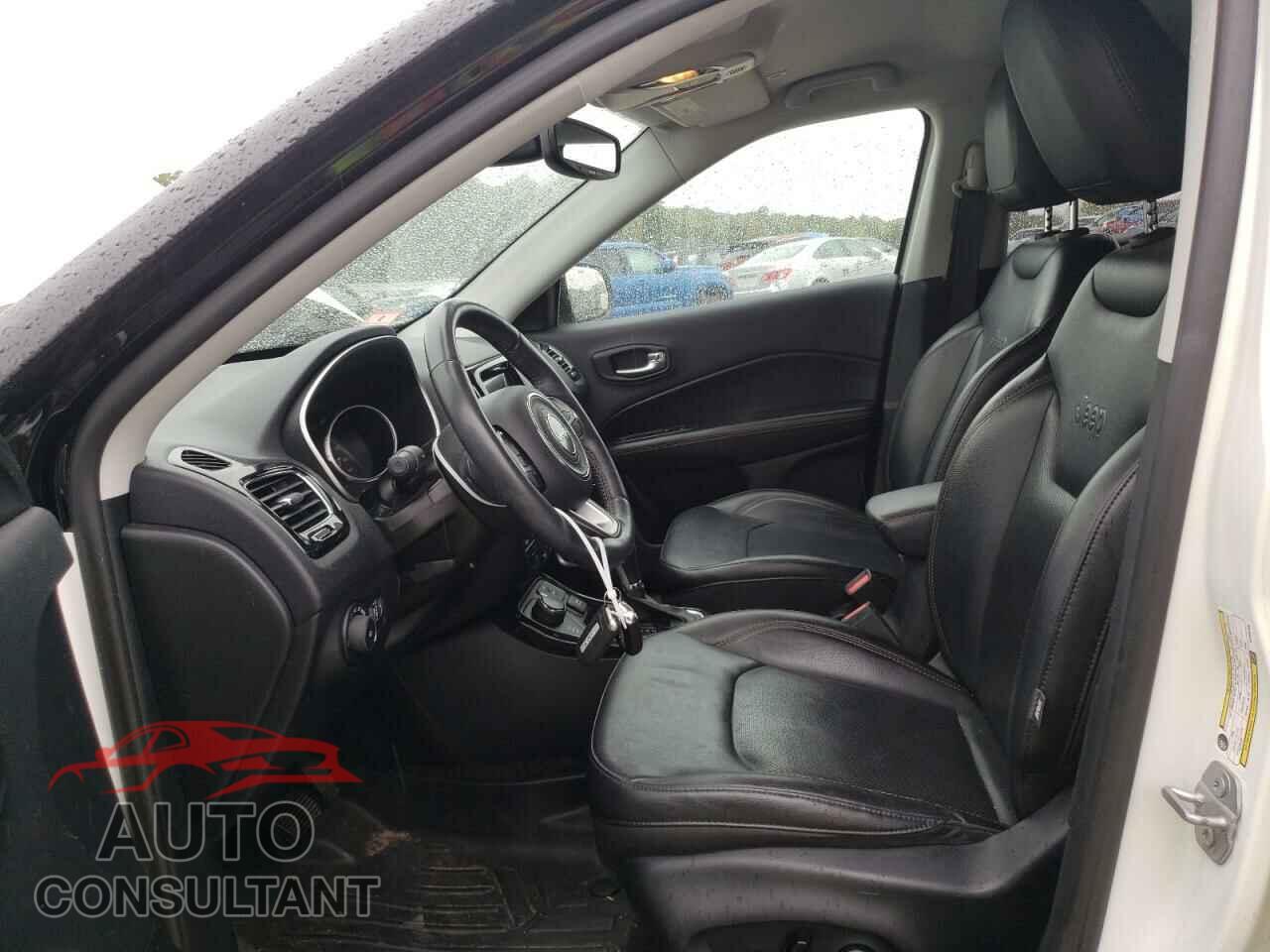 JEEP COMPASS 2019 - 3C4NJDCB8KT596150