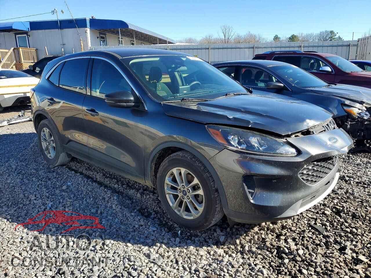 FORD ESCAPE 2020 - 1FMCU0G61LUA05423