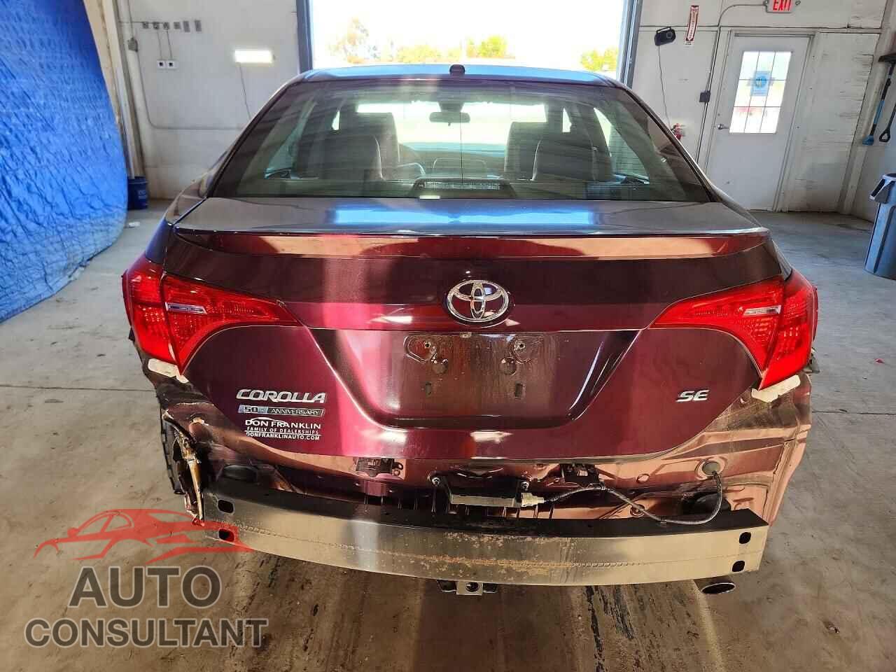 TOYOTA COROLLA 2017 - 5YFBURHE7HP631976