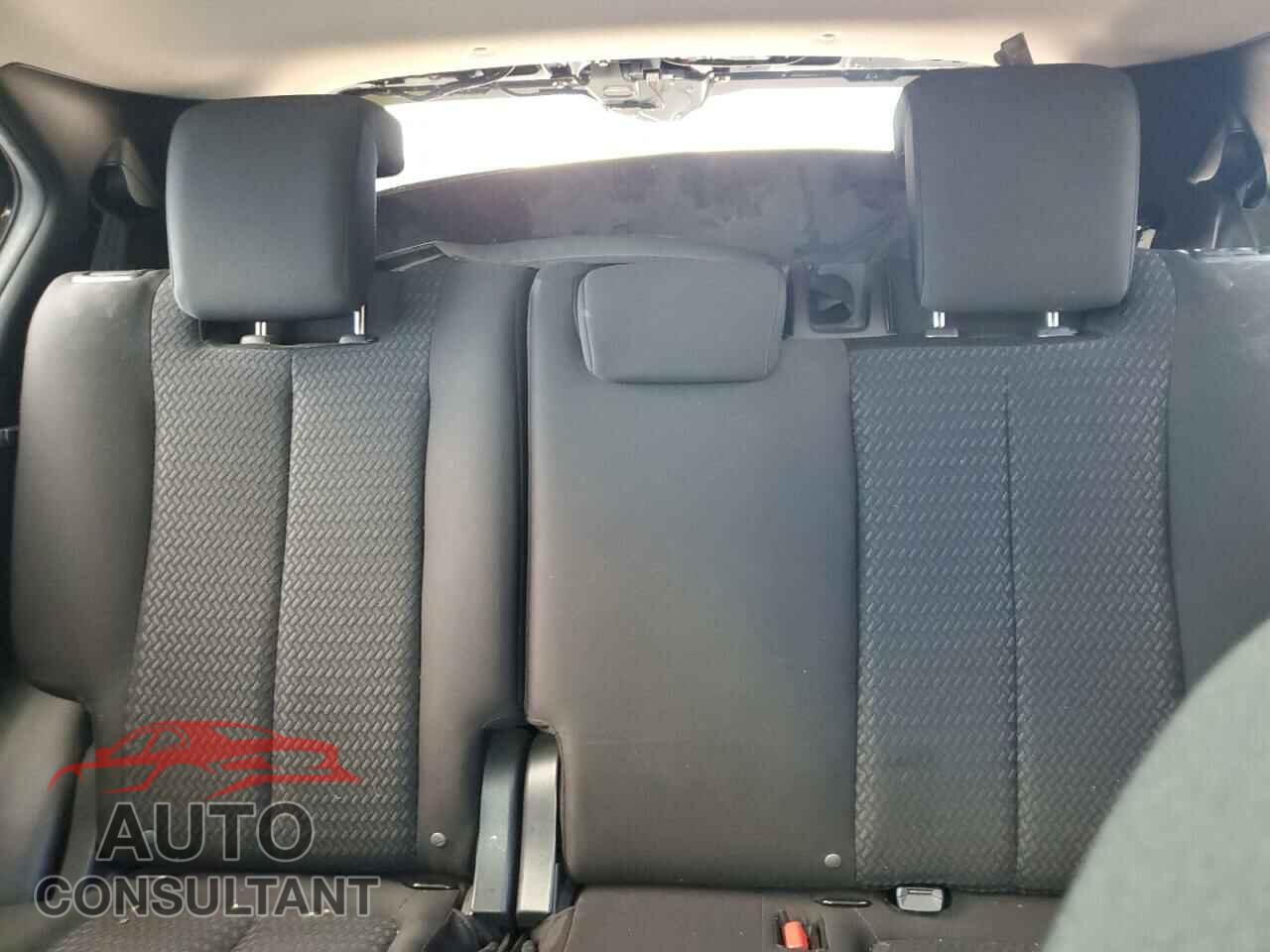MITSUBISHI ECLIPSE 2019 - JA4AT3AA8KZ029808
