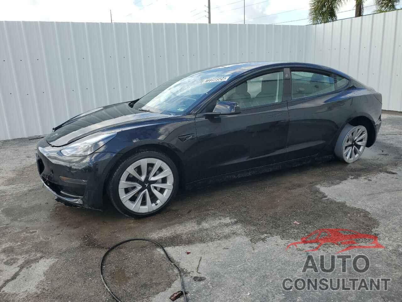 TESLA MODEL 3 2022 - 5YJ3E1EA9NF370006