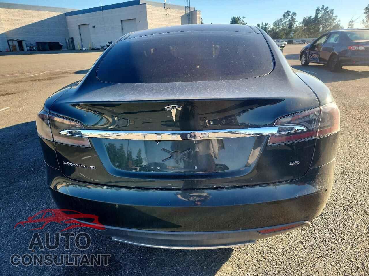 TESLA MODEL S 2014 - 5YJSA1H10EFP32419