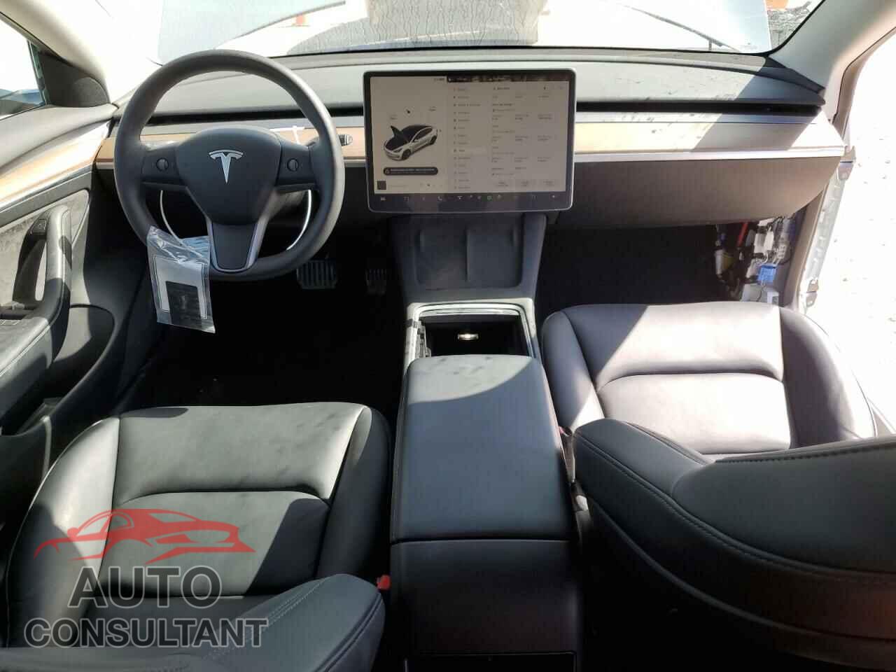 TESLA MODEL 3 2022 - 5YJ3E1EA8NF317314