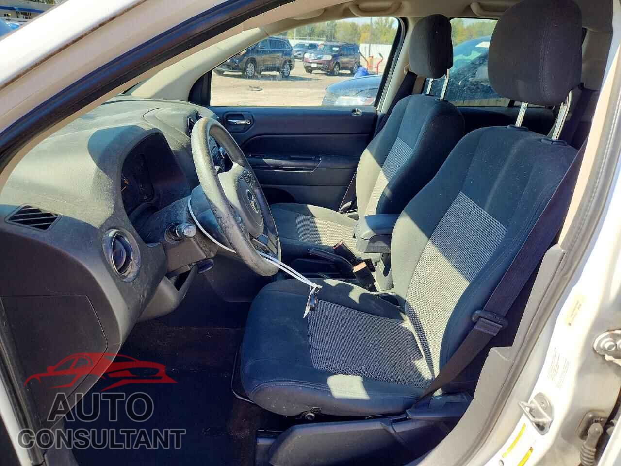 JEEP COMPASS 2014 - 1C4NJCBA6ED576606