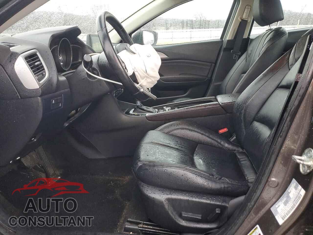 MAZDA 3 2017 - 3MZBN1V76HM111163