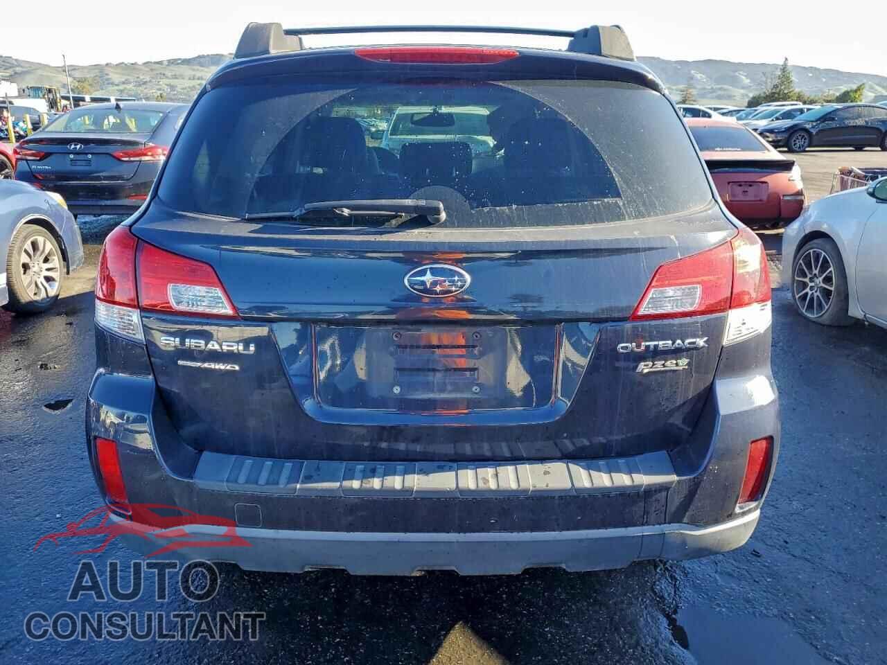 SUBARU OUTBACK 2013 - 4S4BRBGC3D3269443