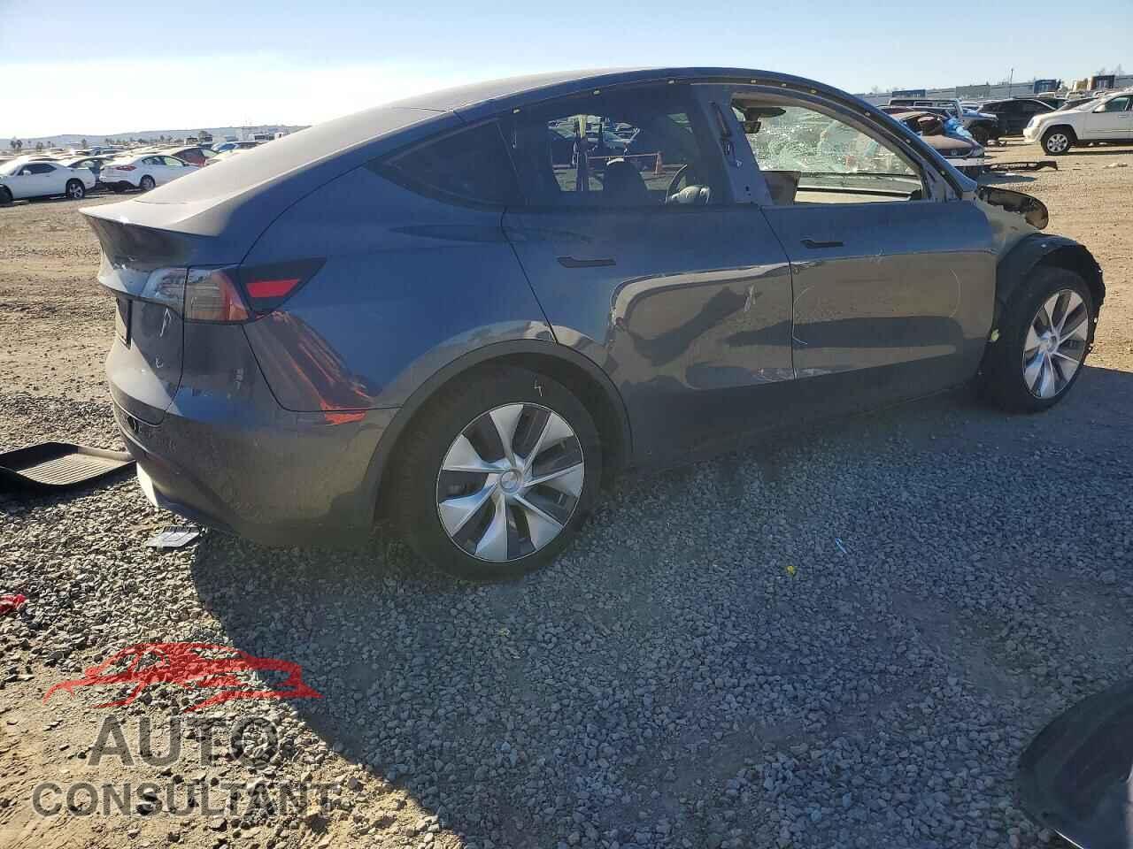 TESLA MODEL Y 2023 - 7SAYGDED9PF965648